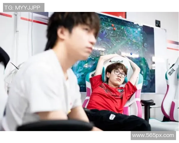 赛后分析EDG与WE对决中的战术灵活性与团队协作表现 赛后分析EDG与WE对决中的战术灵活性与团队协作表现