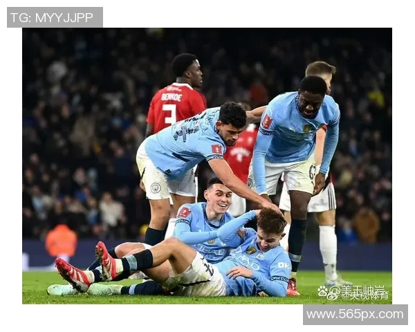 足总杯精彩对决:里昂大胜多特蒙德点球大战瞬间点燃全场气氛 足总杯精彩对决:里昂大胜多特蒙德点球大战瞬间点燃全场气氛