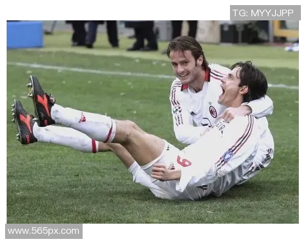 意甲经典对决AC米兰逆转尤文图斯上演帽子戏法震撼全场