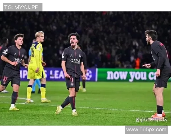 欧联杯激战巴黎圣日耳曼凭借帽子戏法力克里昂全场沸腾