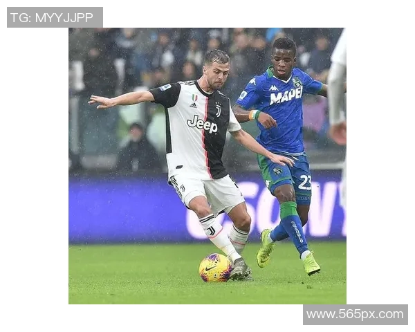 足总杯精彩对决尤文图斯与巴萨激战成平局神扑瞬间引发全场热潮