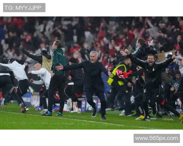 曼城狂胜本菲卡五球大捷乌龙球瞬间点燃全场激情