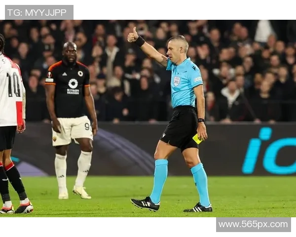 欧联杯精彩对决那不勒斯绝杀曼联全场沸腾瞬间回顾