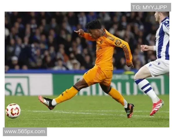 皇马友谊赛大胜里昂神奇扑救瞬间点燃全场激情 皇马友谊赛大胜里昂神奇扑救瞬间点燃全场激情