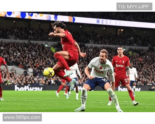 利物浦友谊赛大胜阿森纳战术解析与惨败瞬间回顾